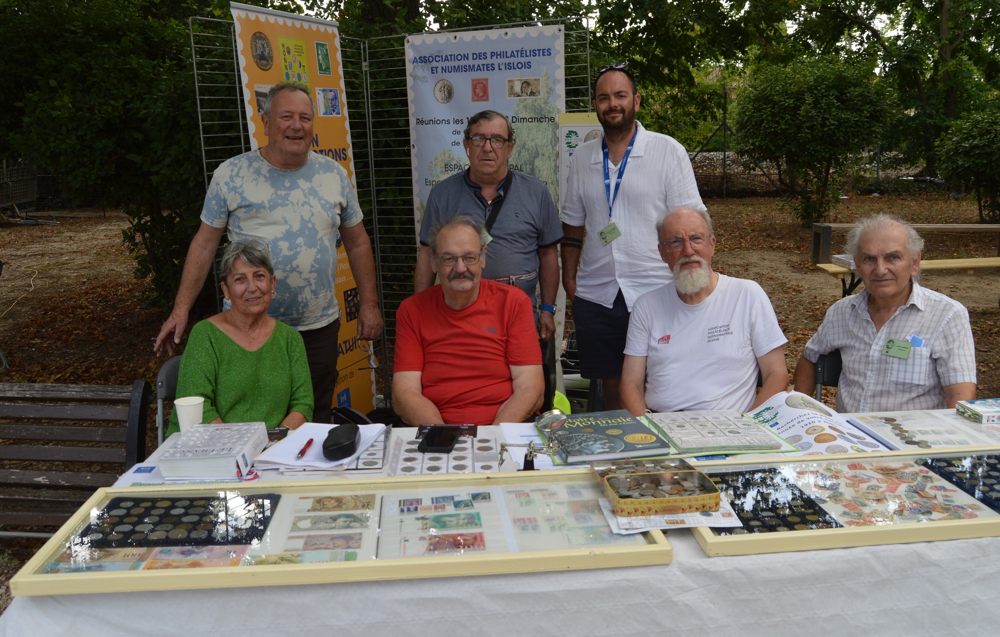 ASSOCIATION PHILATELISTES ET NUMISMATES L'ISLOIS