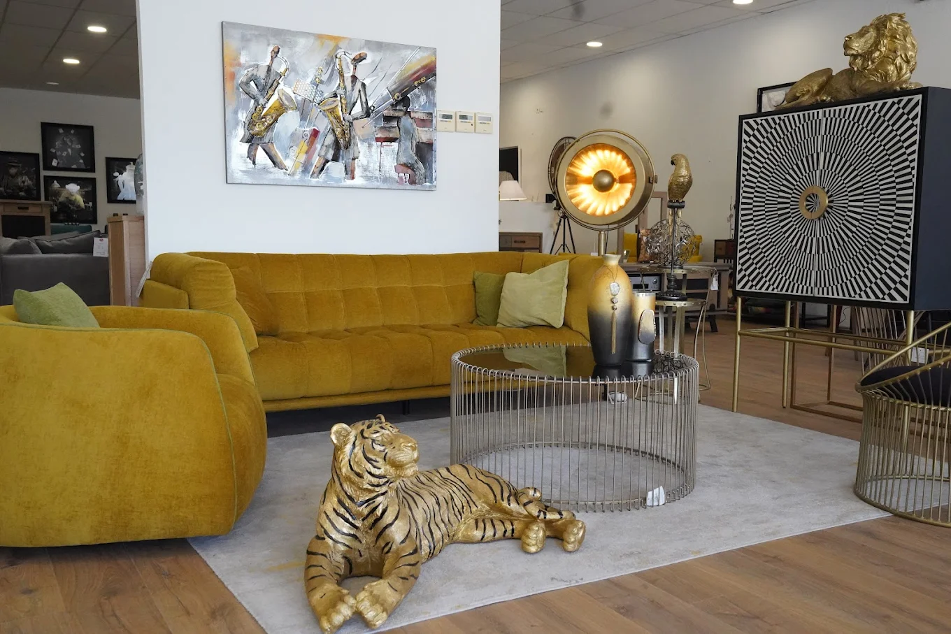 HISTOIRE D'INTERIEUR