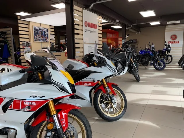 Yamaha Moto - YamOrange By Gemelli - motos, scooters & e-bike
