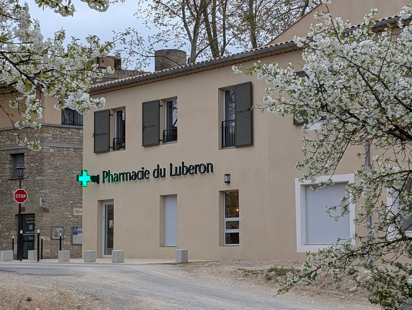 Pharmacie du Luberon
