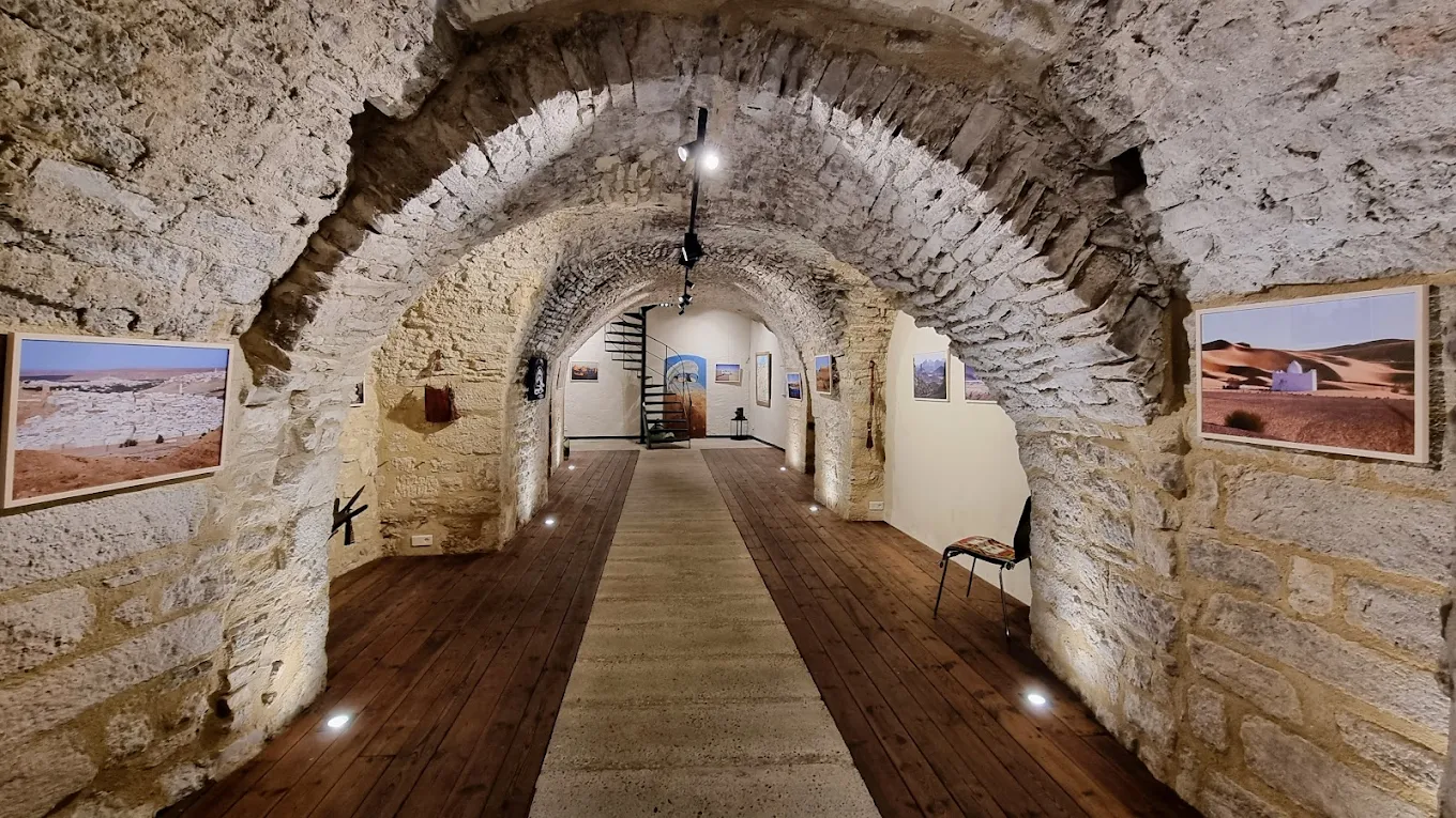 Maison Suet - Opticiens Photographes Galerie d'Art