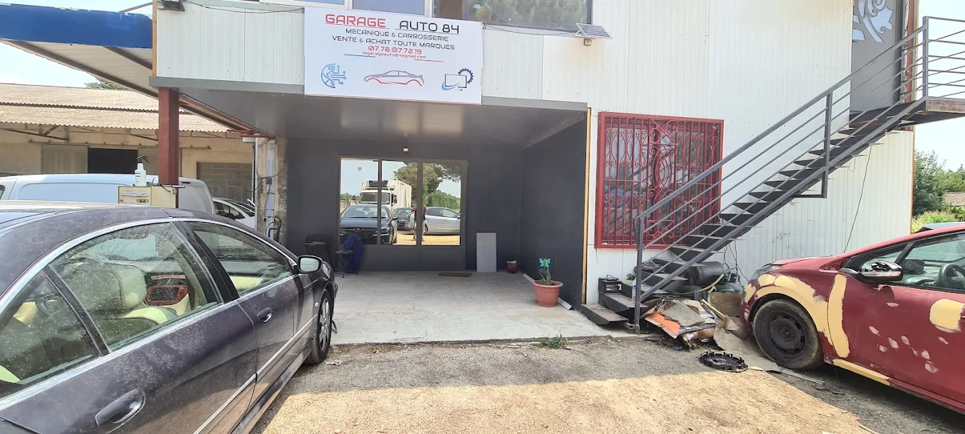 GARAGE & CARROSSERIE & DEPANNAGE AUTO 84