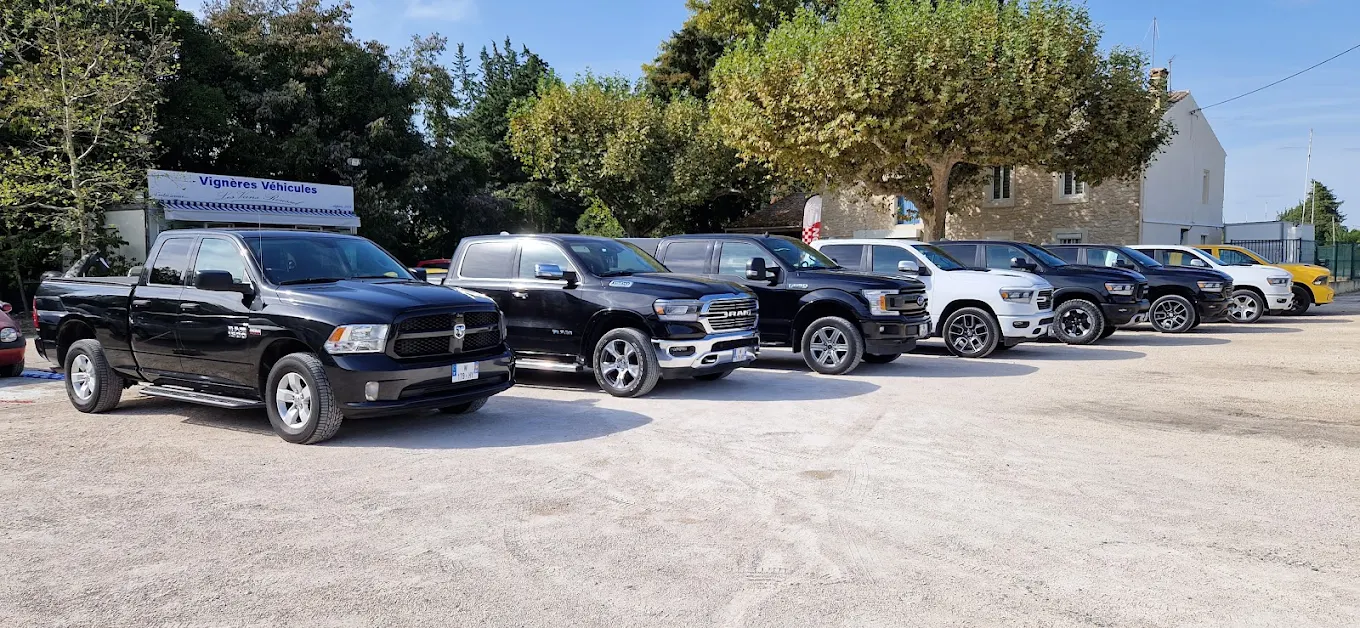 VIGNERES VEHICULES / LES VANS ROUSSEL