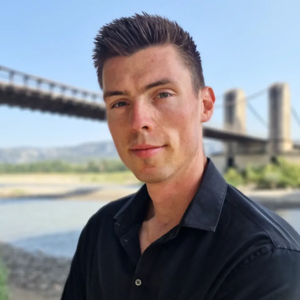 NICOLAS MARTINEZ - IAD