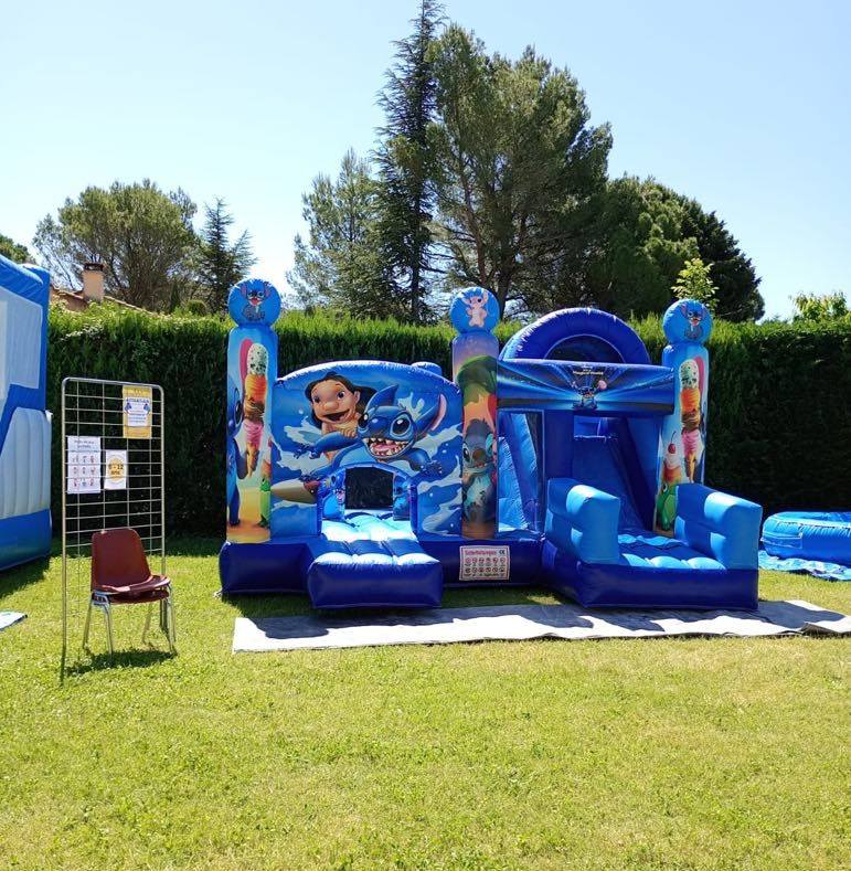 Jour de fête - location chateau gonflable/barnum