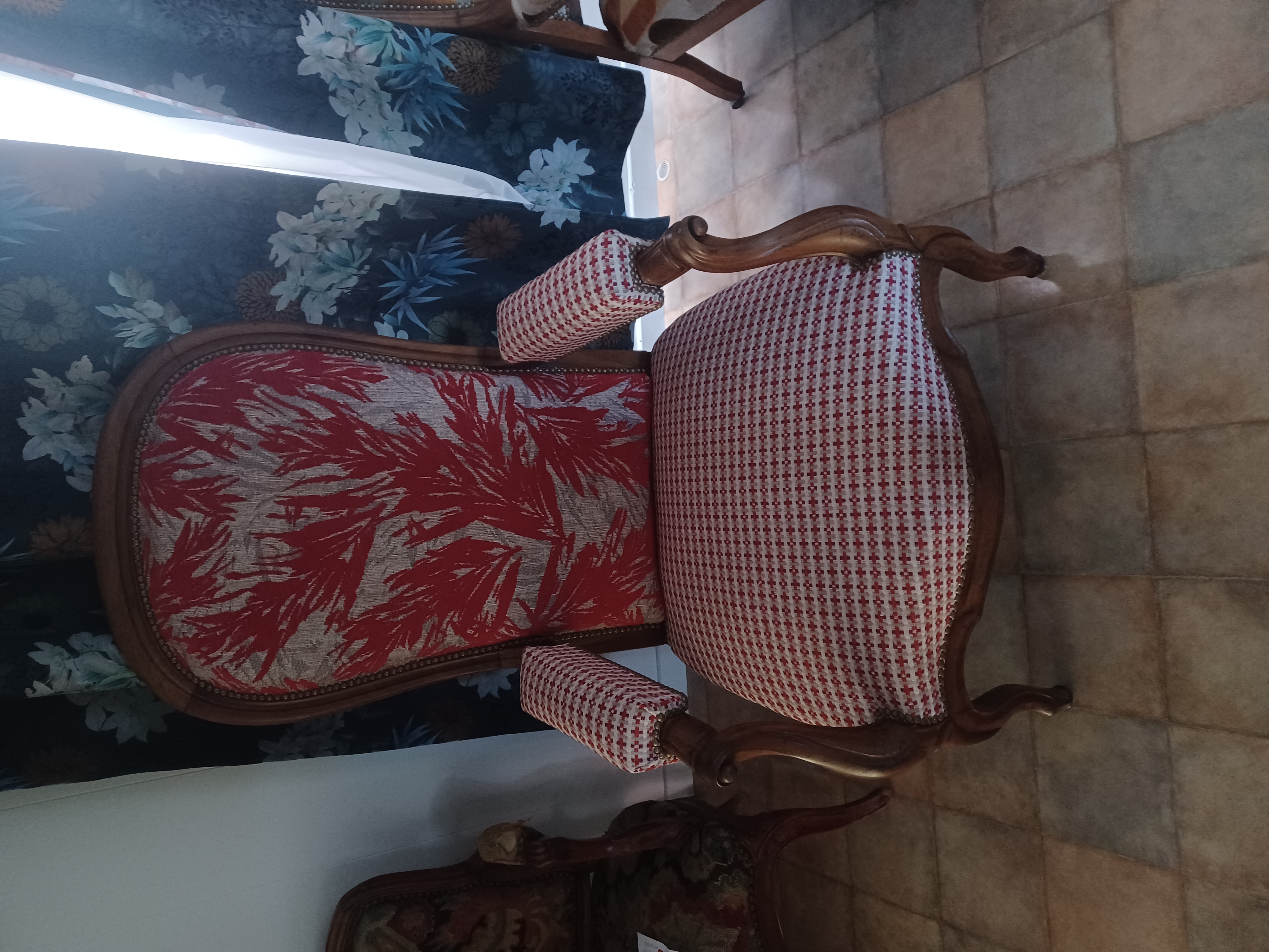 ATELIER KARL TAPISSIER