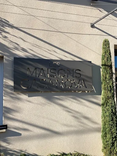 LES MAISONS GUY CASANOVA